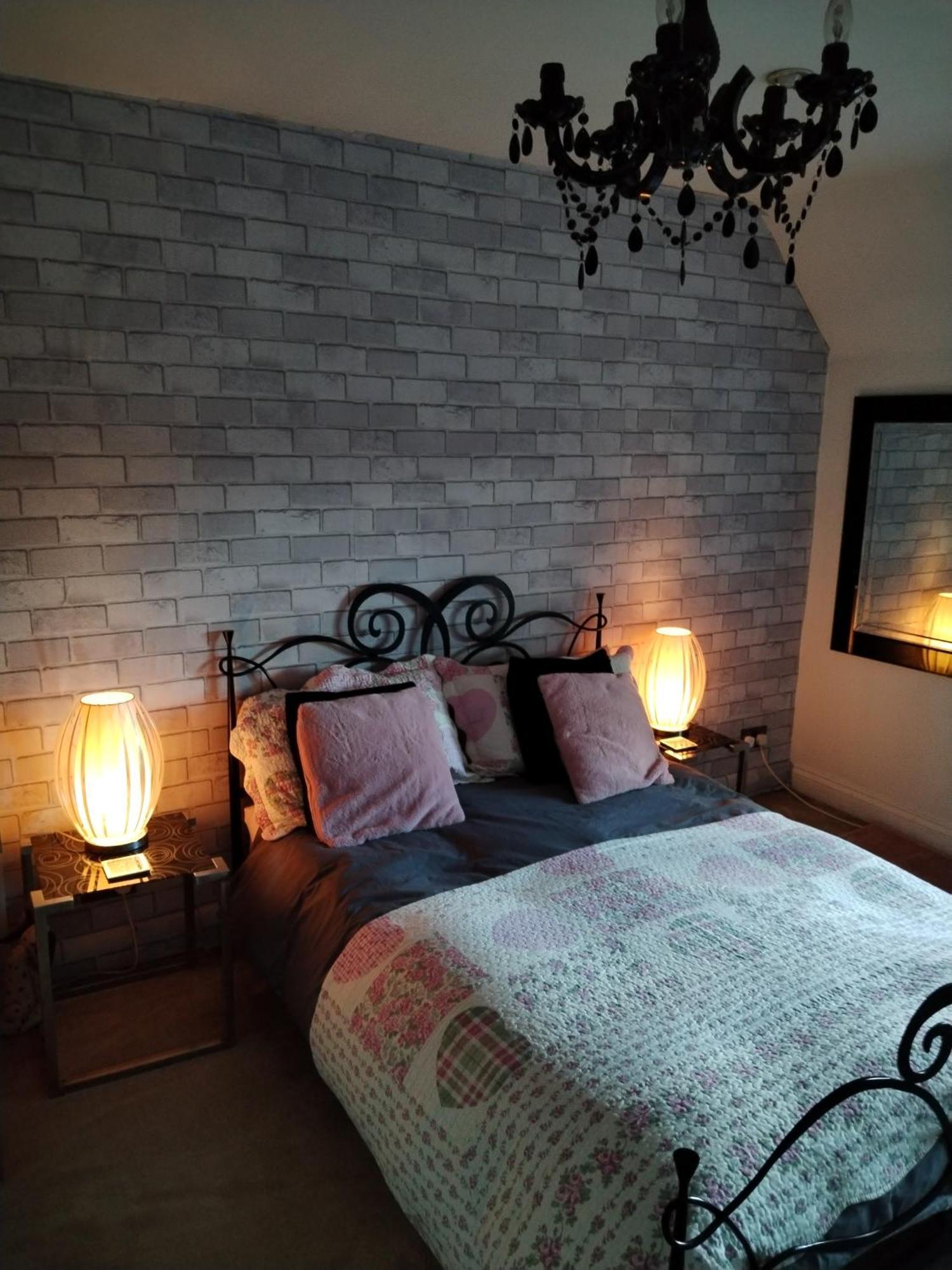 The Oast Apartment Maidstone Room photo